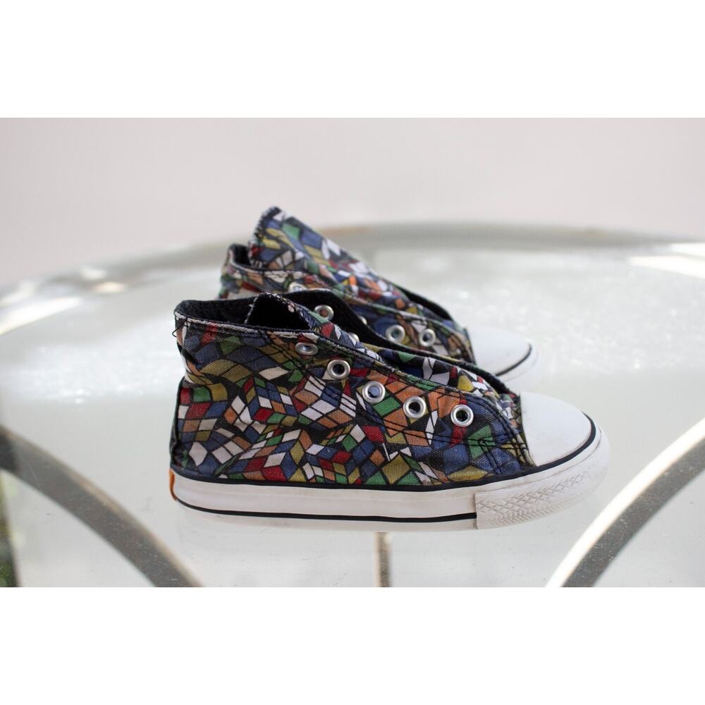 Rare Converse All Star RUBIKS CUBE Chuck Taylor Canvas HighTop Shoe‎ Kids Size 9